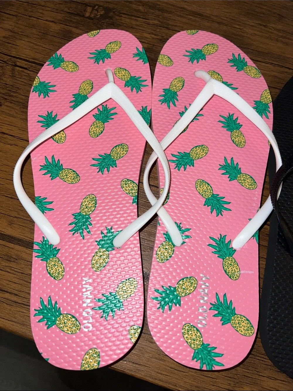 Old Navy Flip Flop Set - Pink Pineapple, Black, Brown- All Size 11